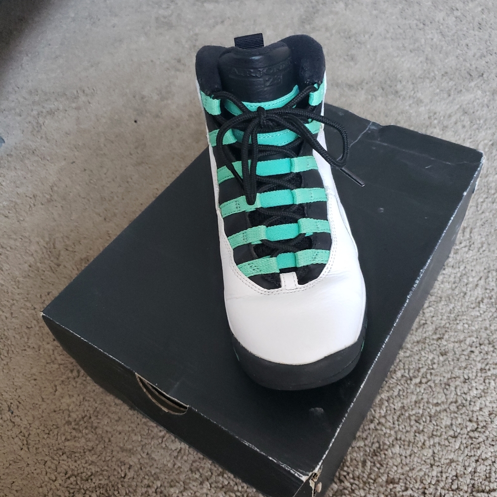 Jordan Retro 10